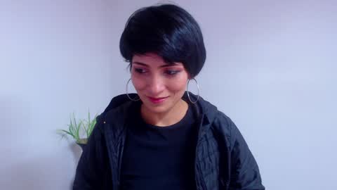 Sara online show from 12.23.24