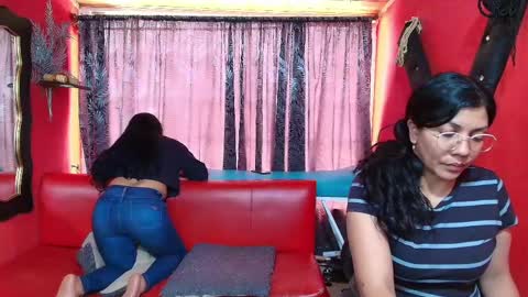 Snapshot of hanna_mature01 chatting on 02.28.25 Hanna online show from 02.28.25