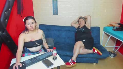 Snapshot of hanna_mature01 chatting on 09.13.25 Hanna online show from 09.13.25