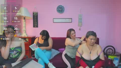 Snapshot of hanna_mature01 chatting on 09.17.25 Hanna online show from 09.17.25