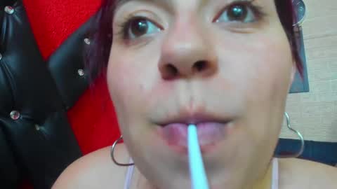 Snapshot of hanna_mature01 chatting on 09.25.25 Hanna online show from 09.25.25