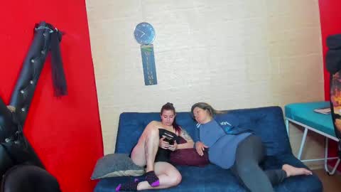 Snapshot of hanna_mature01 chatting on 10.01.25 Hanna online show from 10.01.25