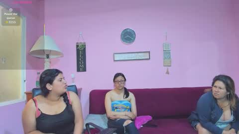 Snapshot of hanna_mature01 chatting on 10.06.25 Hanna online show from 10.06.25