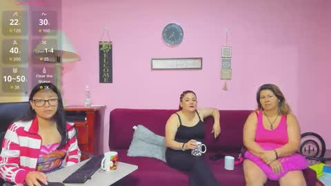 Snapshot of hanna_mature01 chatting on 10.08.25 Hanna online show from 10.08.25