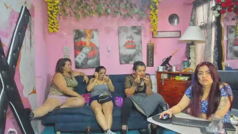 Snapshot of hanna_mature01 chatting on 04.23.26 Hanna online show from 04.23.26
