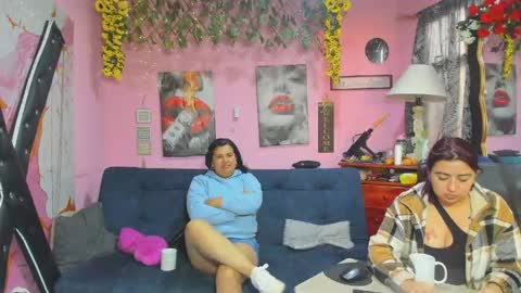 Snapshot of hanna_mature01 chatting on 04.27.26 Hanna online show from 04.27.26