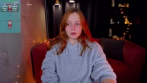 Snapshot of hanna_melon chatting on 01.15.25 Hanna next stream is Mo 8pm-6am by CET online show from 01.15.25