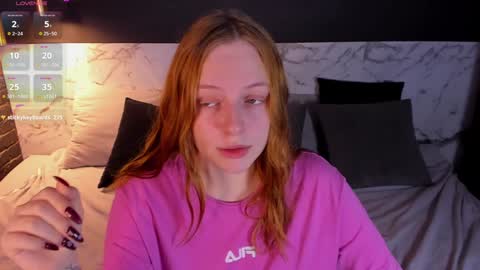 Snapshot of hanna_melon chatting on 01.24.25 Hanna next stream is Mo 8pm-6am by CET online show from 01.24.25