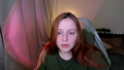 Snapshot of hanna_melon chatting on 01.30.25 Hanna next stream is Mo 8pm-6am by CET online show from 01.30.25