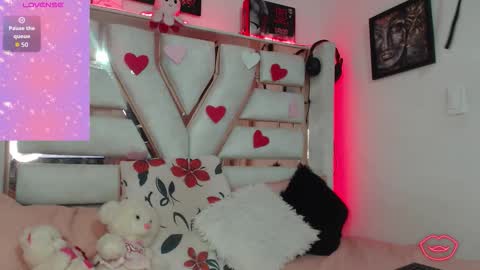 hanna_plum online show from 09.25.25