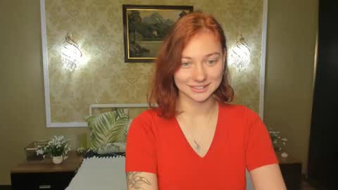 Mia online show from 10.07.25