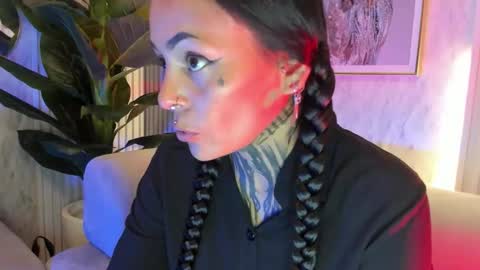 Snapshot of hanna_slut chatting on 01.18.26 EVA online show from 01.18.26