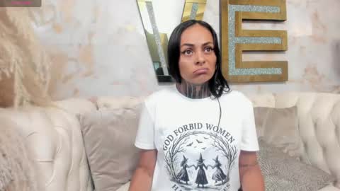 EVA online show from 04.18.26