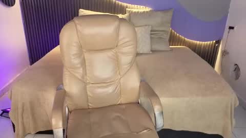 Akane Tendo online show from 03.12.26