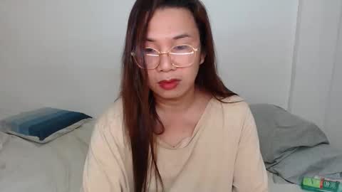 Snapshot of hannabanana_ts chatting on 01.17.26 Hannah online show from 01.17.26