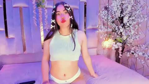 hannacollins_2 online show from 10.02.25