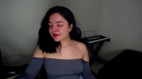 Aurora Sky online show from 12.24.24