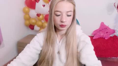 Hannah 027 online show from 09.15.25