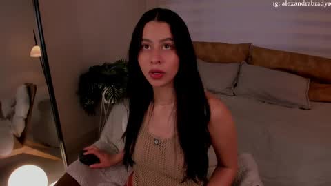 Hannah online show from 10.14.25