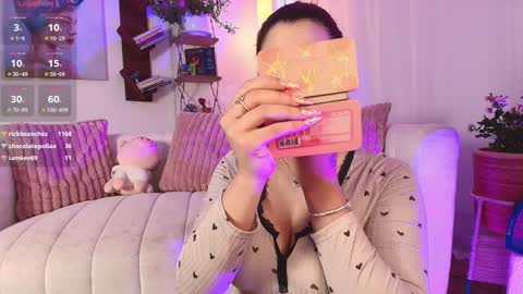 Snapshot of hannah_lovee chatting on 02.07.25 hannah_lovee online show from 02.07.25