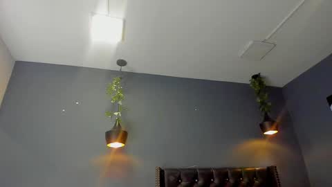 HANNAH MILLER online show from 02.27.25