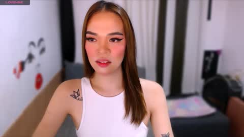 HANNAH online show from 04.25.26