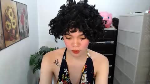 Snapshot of hannahforyou chatting on 04.28.26 HANNAH online show from 04.28.26
