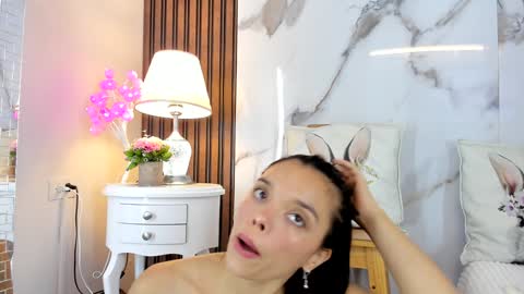 Hannahill69 online show from 12.16.24