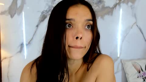 Hannahill69 online show from 01.15.25