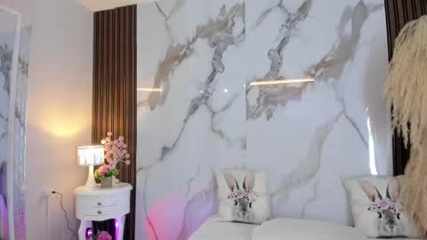 Hannahill69 online show from 09.26.25