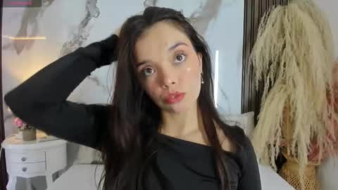 Hannahill69 online show from 12.20.25