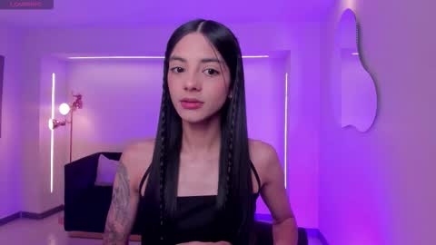 HANNAH J online show from 11.20.25