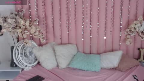 Hanna Venza online show from 02.21.26