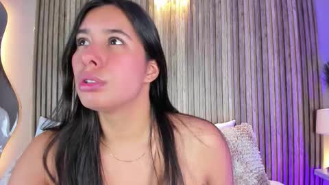 HannaPaola online show from 01.10.26