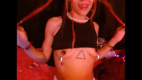 hannaqueen23 online show from 09.26.25