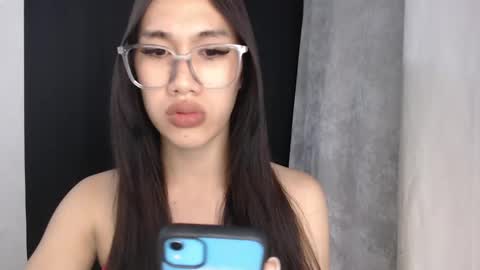 Snapshot of hannaqxx chatting on 03.03.25 hannah online show from 03.03.25