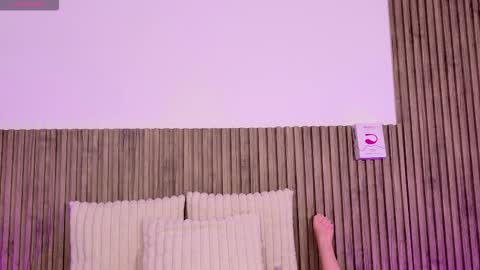 HELEN online show from 02.27.26