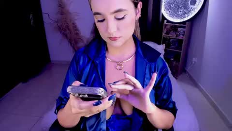 Snapshot of hannasophia_ chatting on 06.12.26 online show from 06.12.26