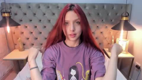 Hanni  online show from 03.03.25