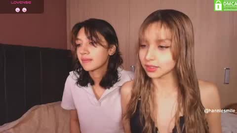 Snapshot of hanniesmile_ chatting on 07.23.26 Hannie online show from 07.23.26
