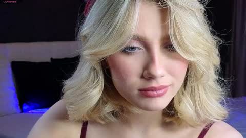 Adele online show from 12.03.24