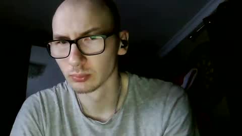 Snapshot of hansole12 chatting on 12.03.24 hansole online show from 12.03.24