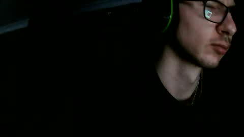 Snapshot of hansole12 chatting on 12.10.24 hansole online show from 12.10.24