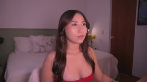 Snapshot of hanymel chatting on 10.02.25 Mizi online show from 10.02.25