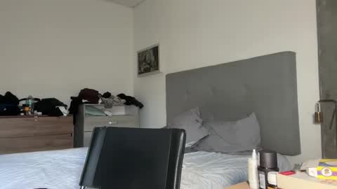 hanzlagerfelt online show from 09.15.25