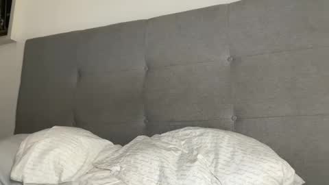 hanzlagerfelt online show from 09.29.25