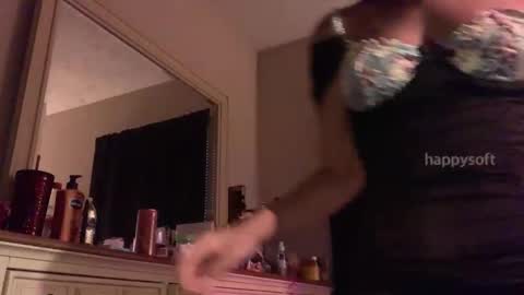 Snapshot of happysoft chatting on 01.03.25 meatwad online show from 01.03.25