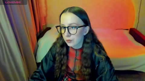 Snapshot of happystephanie chatting on 05.17.26 Stephanie online show from 05.17.26