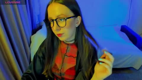 Snapshot of happystephanie chatting on 05.19.26 Stephanie online show from 05.19.26