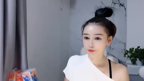 Snapshot of happysweety1688 chatting on 10.09.25 happysweety1688 online show from 10.09.25